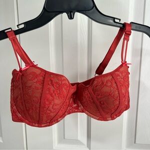 Elegant Red Lace Underwire Bra